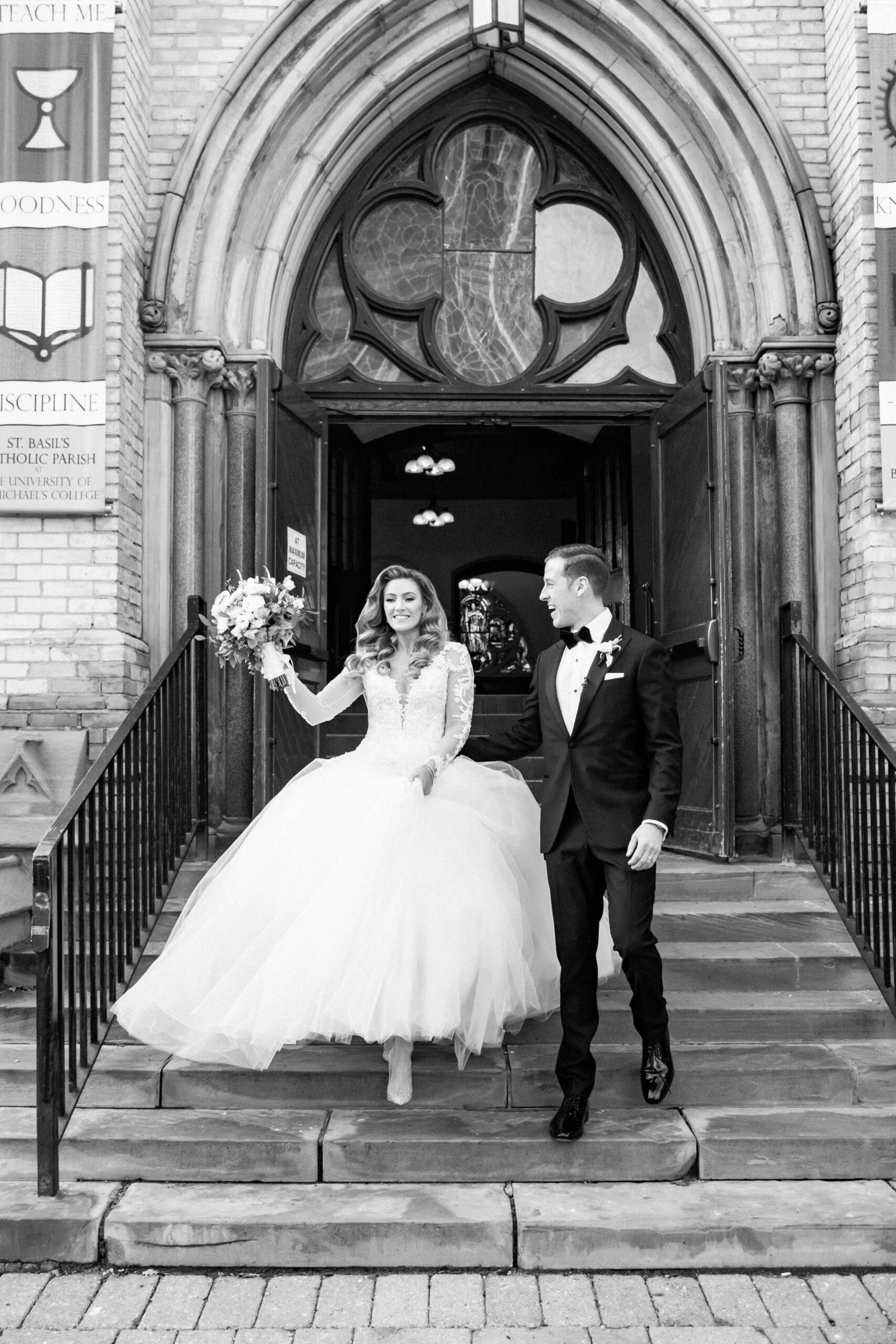 515-5ive15ifteen-A-Micro-Wedding-at-St.Basils-Between-Two-Toronto-Front-Line-Workers-18.jpg