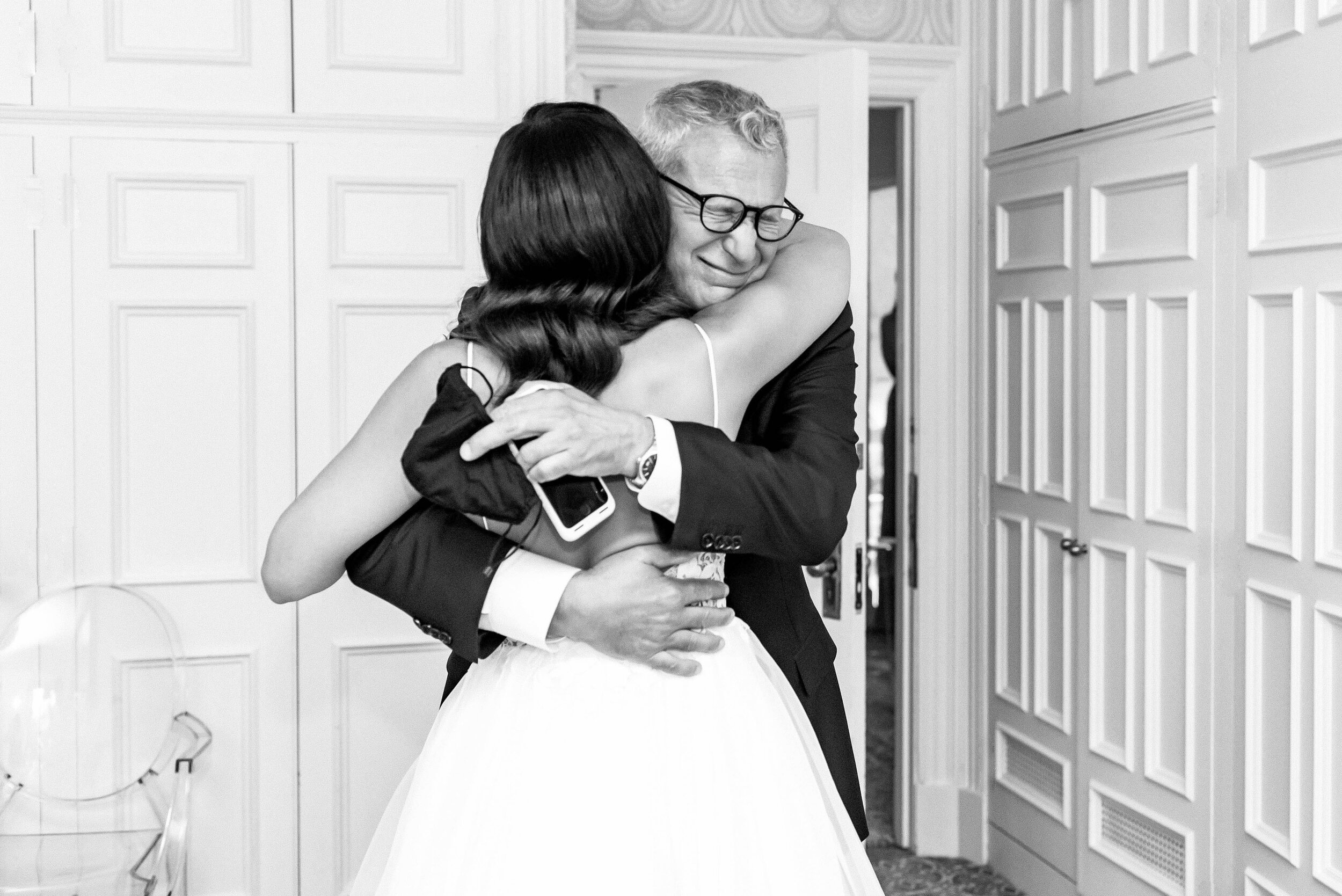 515-5ive15ifteen-Fall-in-love-with-this-couple’s-reimagined-micro-wedding-at-Graydon-Hall-Manor-SPACER-Fall in love with this couple’s reimagined micro wedding at Graydon Hall Manor-10.jpg
